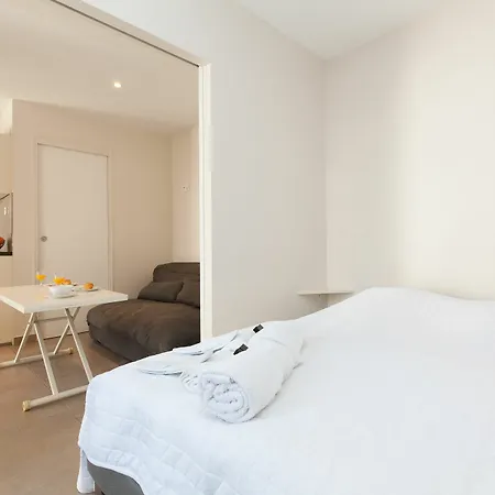Le Charme Yhoost Apartment Cannes