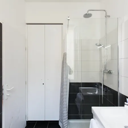 Apartment Le Charme Yhoost *